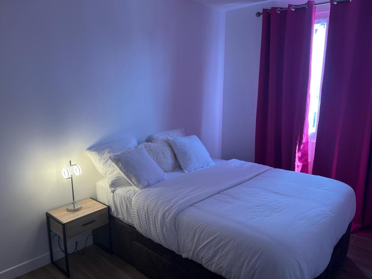 Appartement Spacieux Clichy-sous-Bois Exterior foto